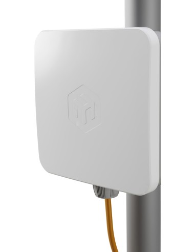 SXTsq Embedded LTE4 Mikrotik
